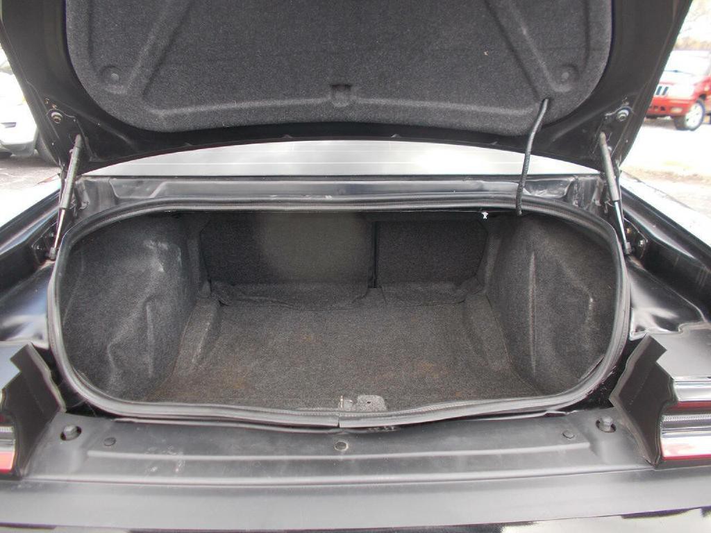 2019 Dodge Challenger Image 7
