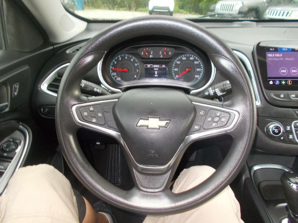 2020 Chevrolet Malibu Image 20