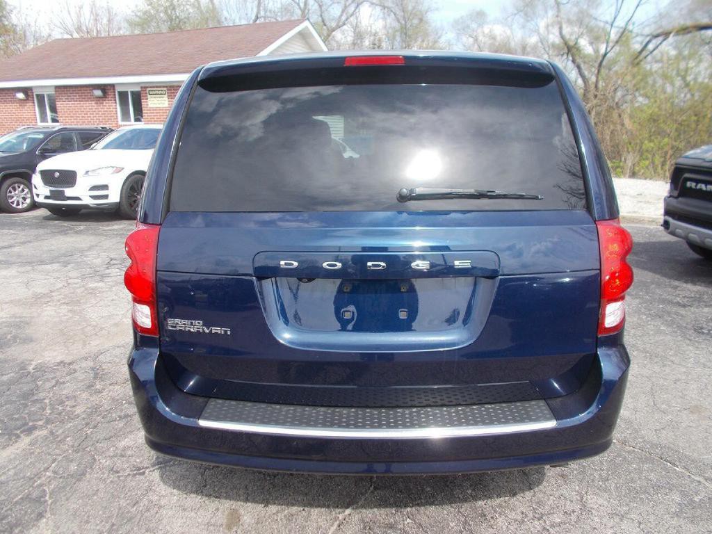 2017 Dodge Grand Caravan Image 4