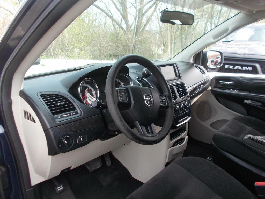 2017 Dodge Grand Caravan Image 8