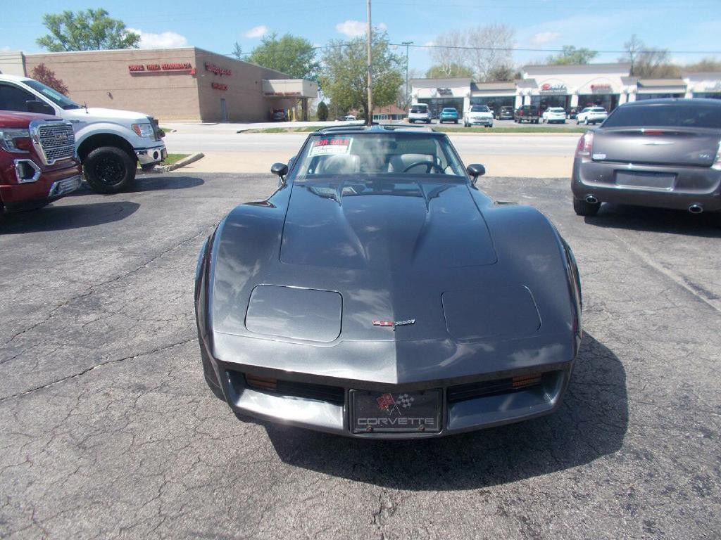 1981 Chevrolet Corvette Image 2