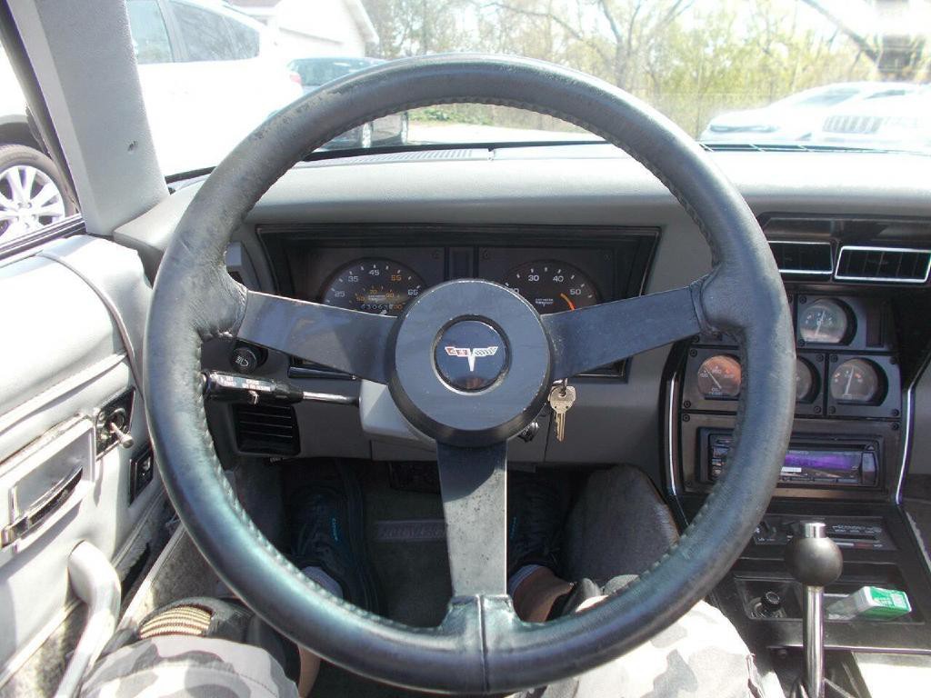 1981 Chevrolet Corvette Image 10