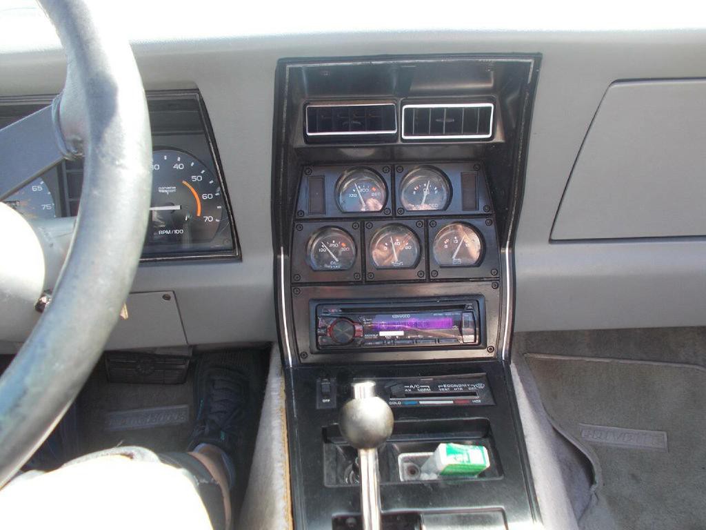 1981 Chevrolet Corvette Image 11