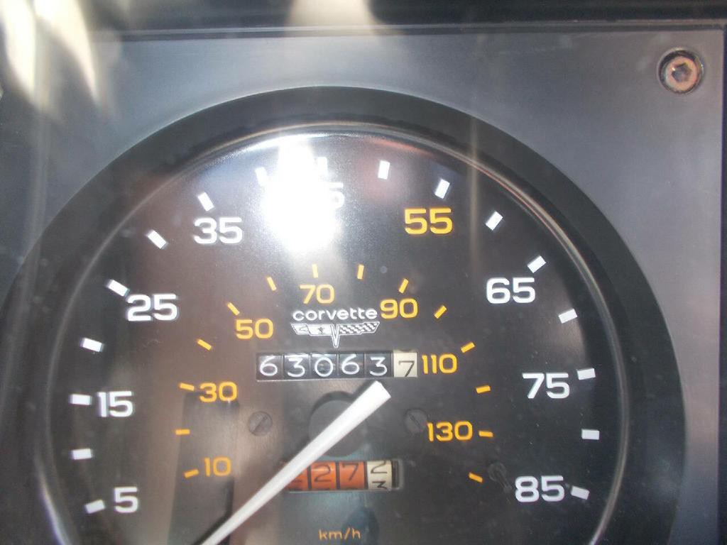1981 Chevrolet Corvette Image 12