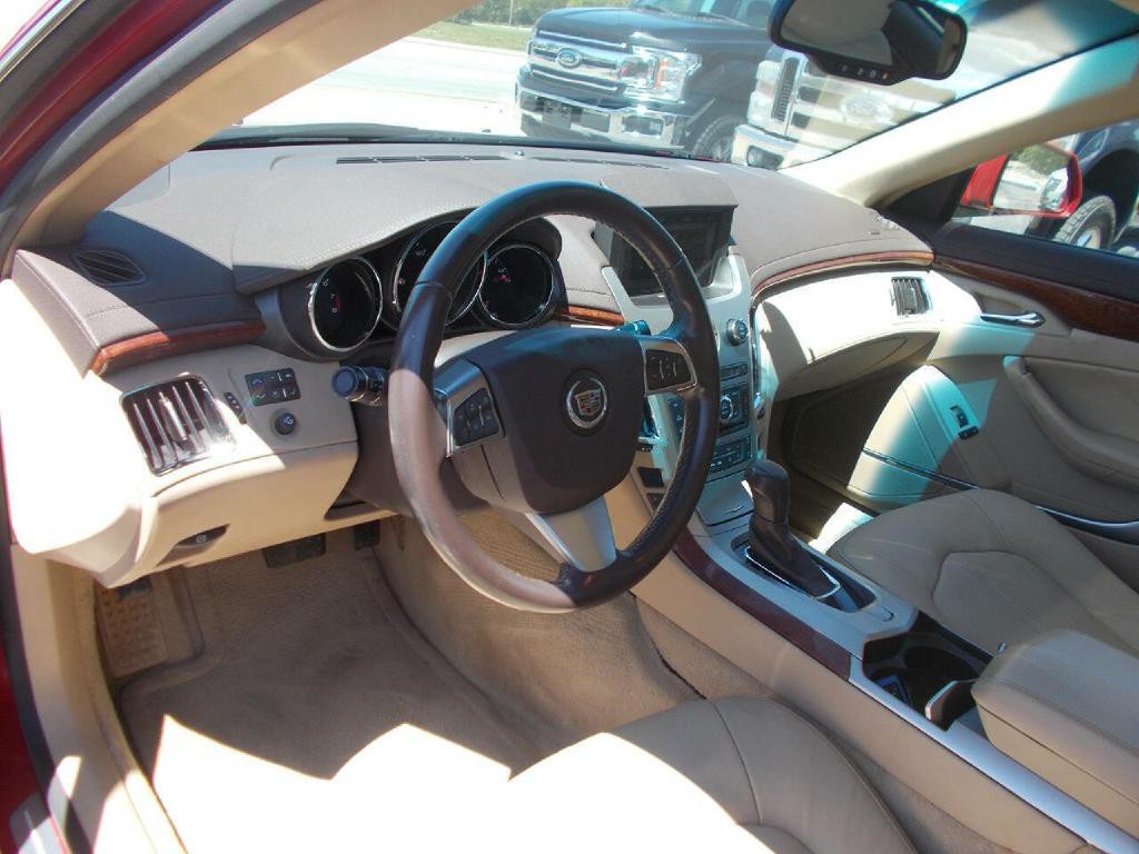 2008 Cadillac CTS Image 9