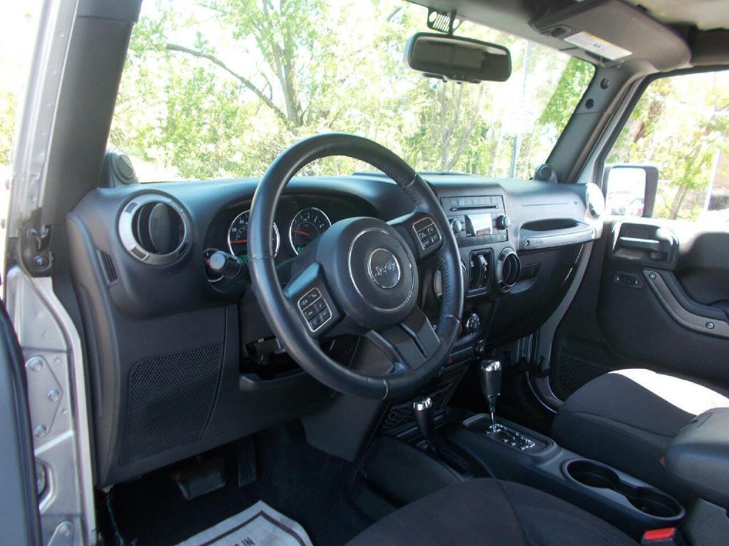 2014 Jeep Wrangler Unlimited Image 10