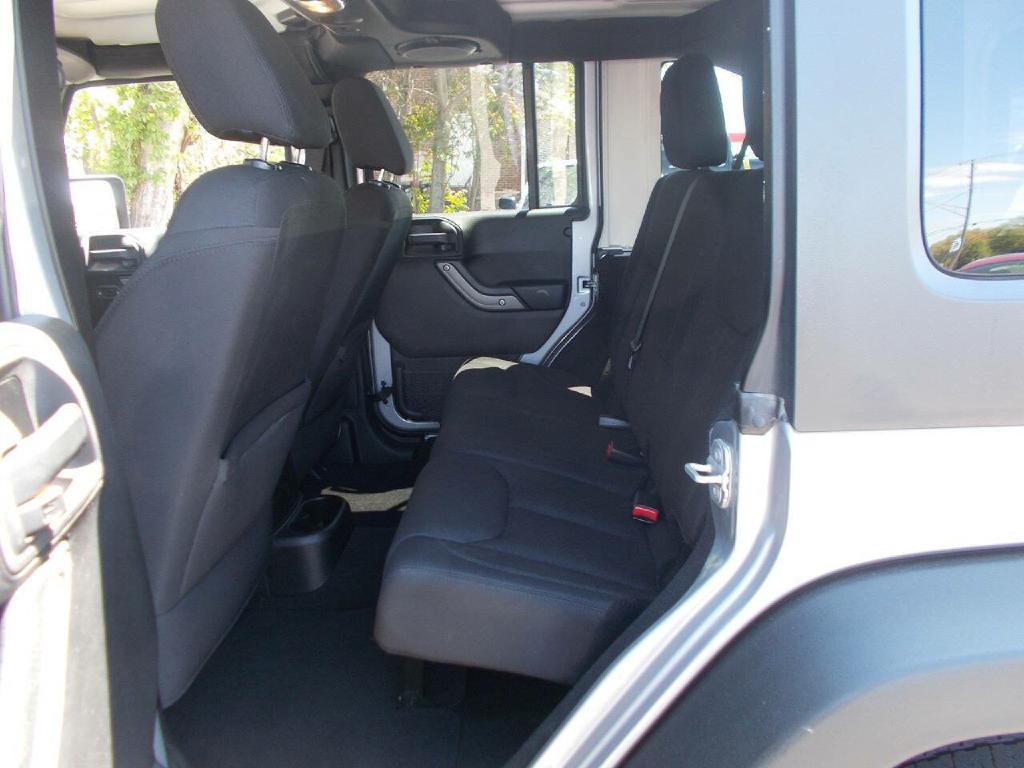 2014 Jeep Wrangler Unlimited Image 12