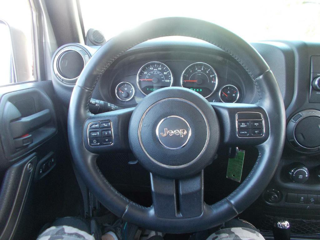 2014 Jeep Wrangler Unlimited Image 20