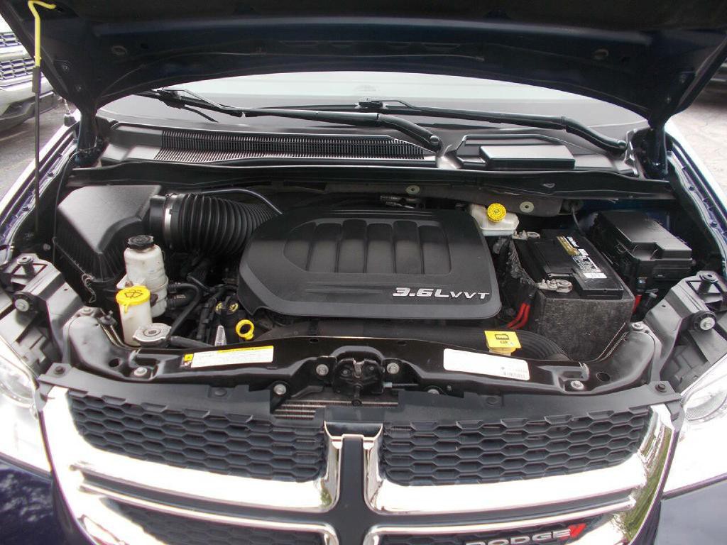 2013 Dodge Grand Caravan Image 6