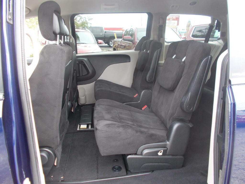 2013 Dodge Grand Caravan Image 9