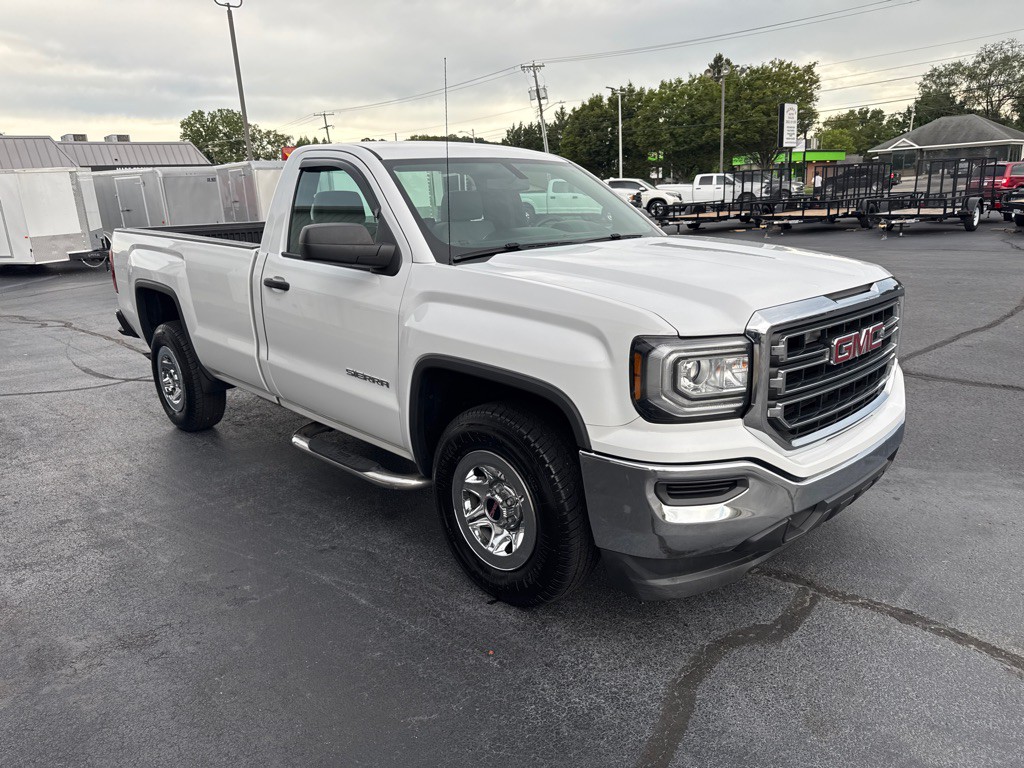 2017 GMC Sierra Image 4