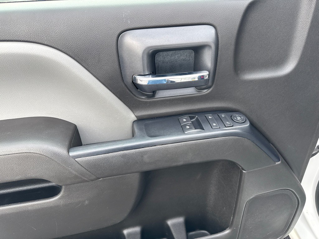 2017 GMC Sierra Image 10