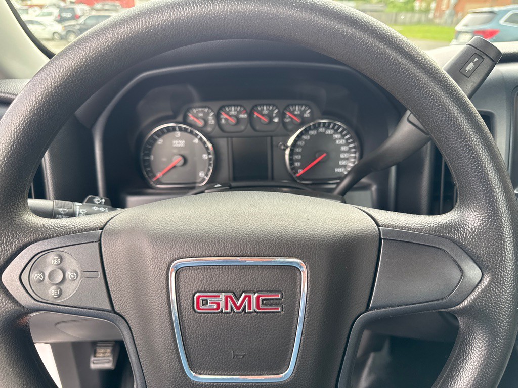 2017 GMC Sierra Image 13