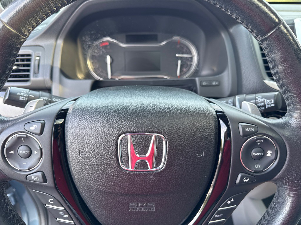 2017 Honda Pilot Image 12
