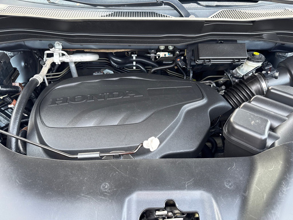 2017 Honda Pilot Image 21