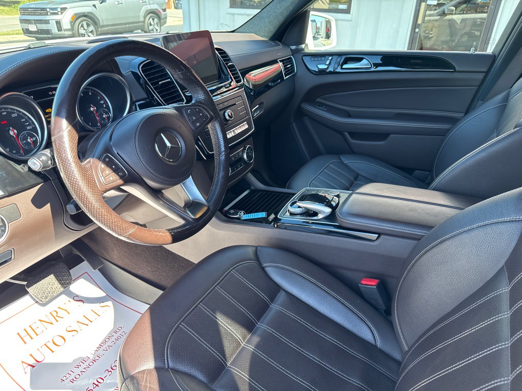 2017 Mercedes-Benz GLS-Class Image 7