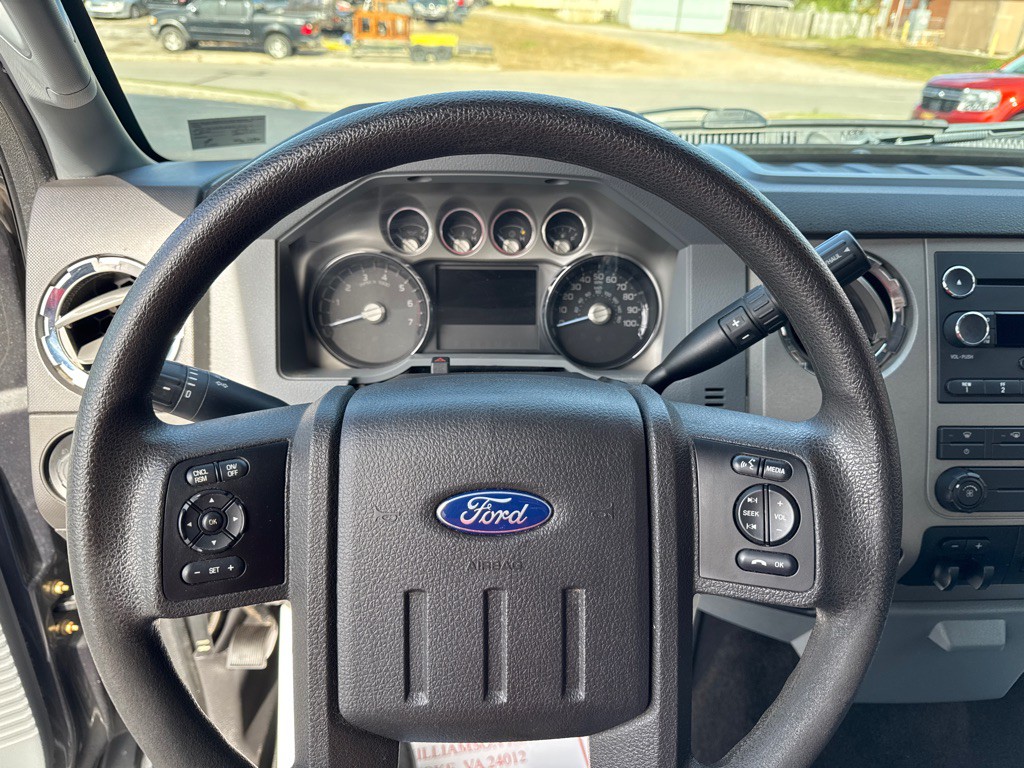 2016 Ford F-250 Image 11