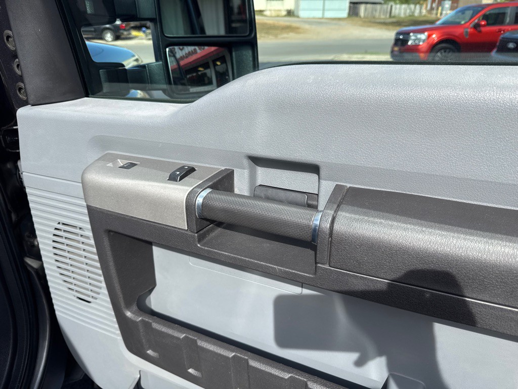 2016 Ford F-250 Image 17