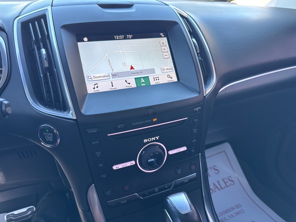 2016 Ford Edge Image 11