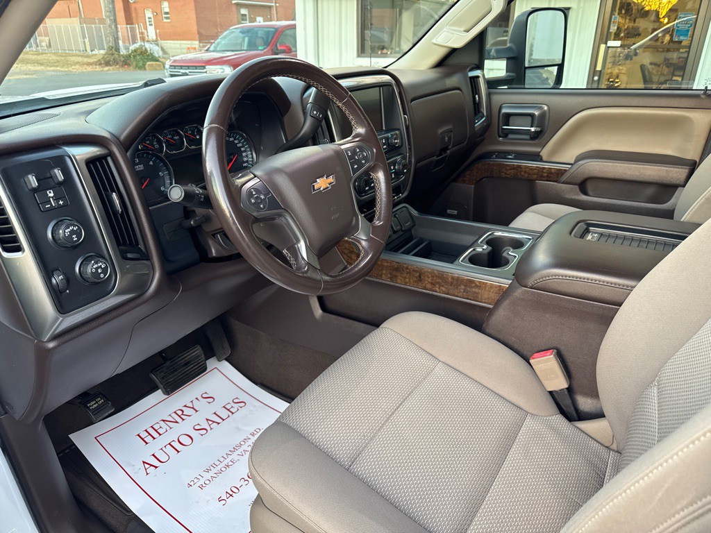 2018 Chevrolet Silverado 1500 Image 8