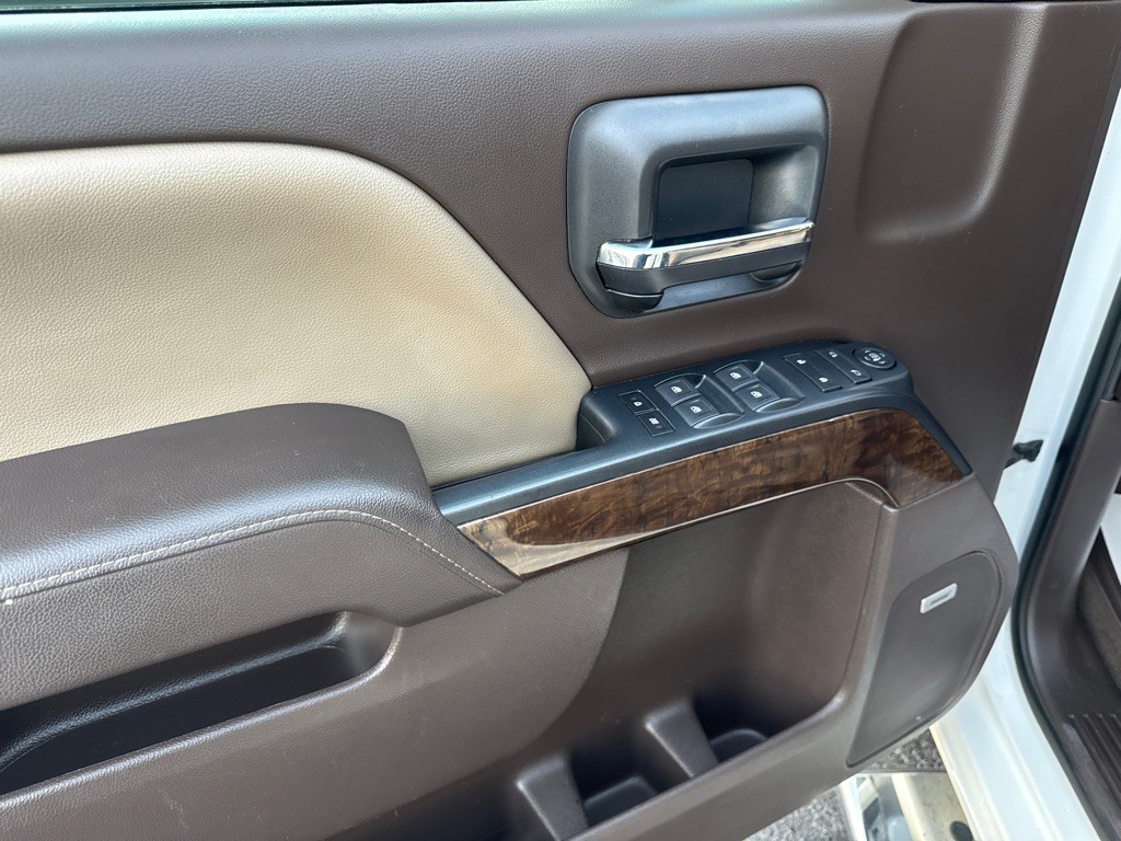 2018 Chevrolet Silverado 1500 Image 9