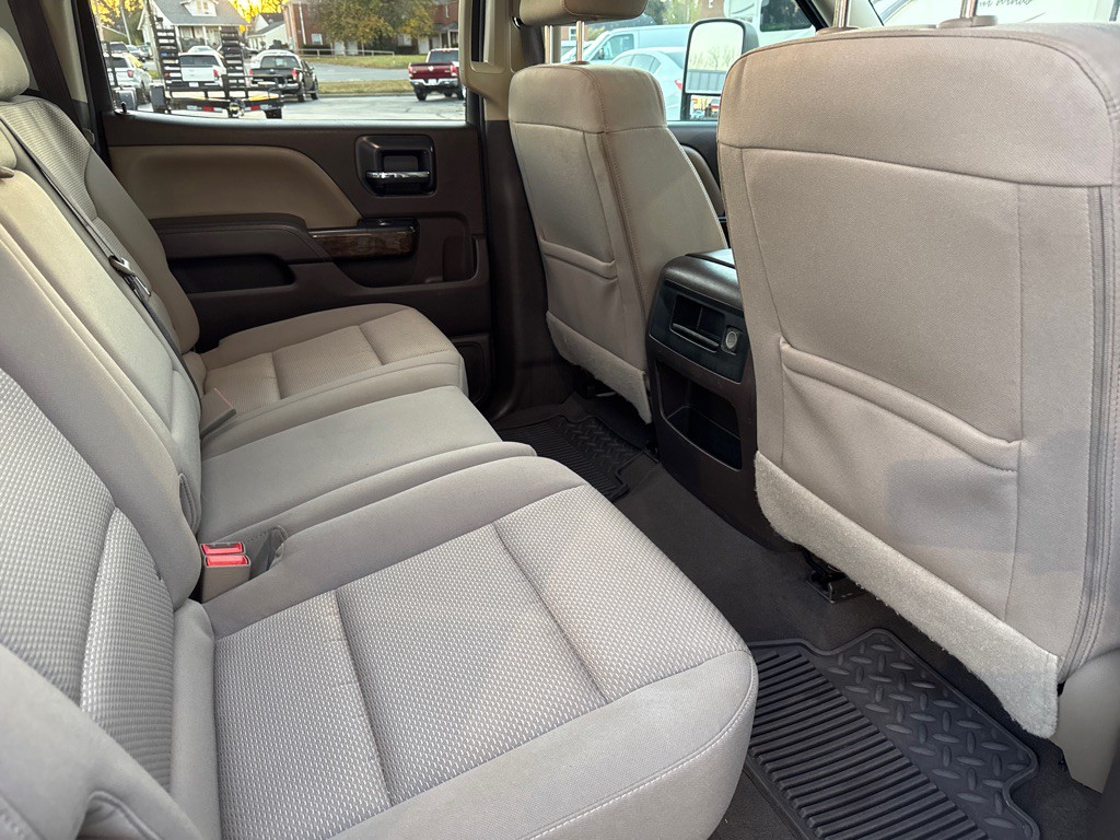 2018 Chevrolet Silverado 1500 Image 15