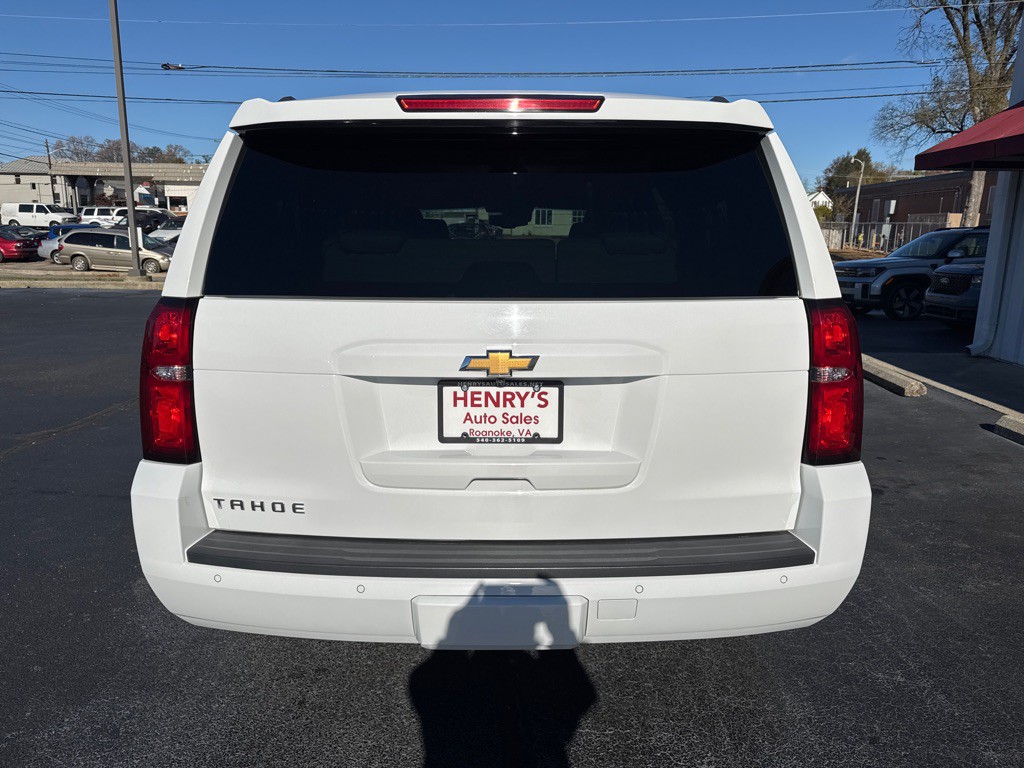 2017 Chevrolet Tahoe Image 6