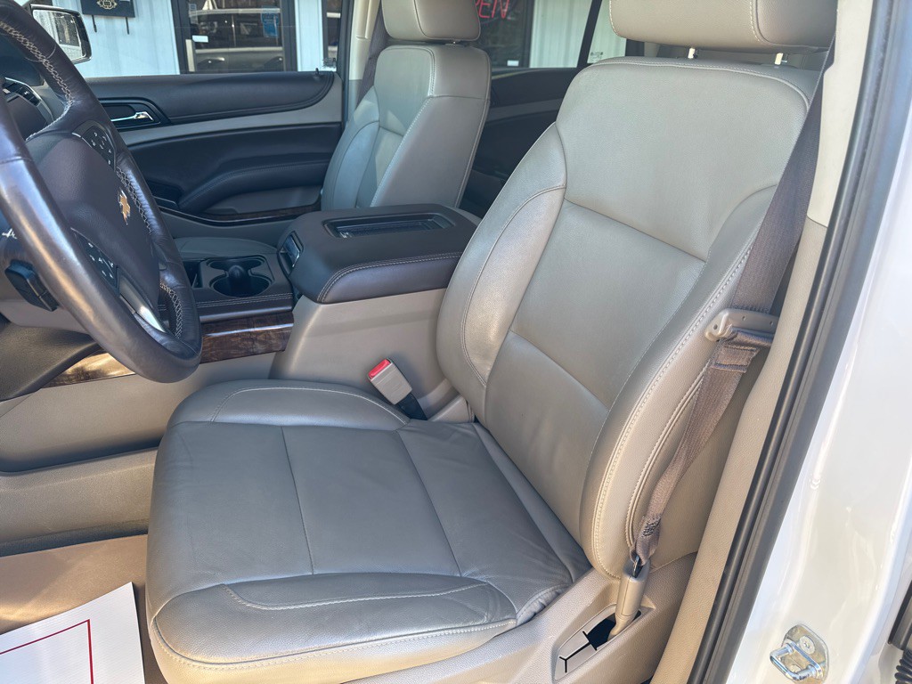 2017 Chevrolet Tahoe Image 10