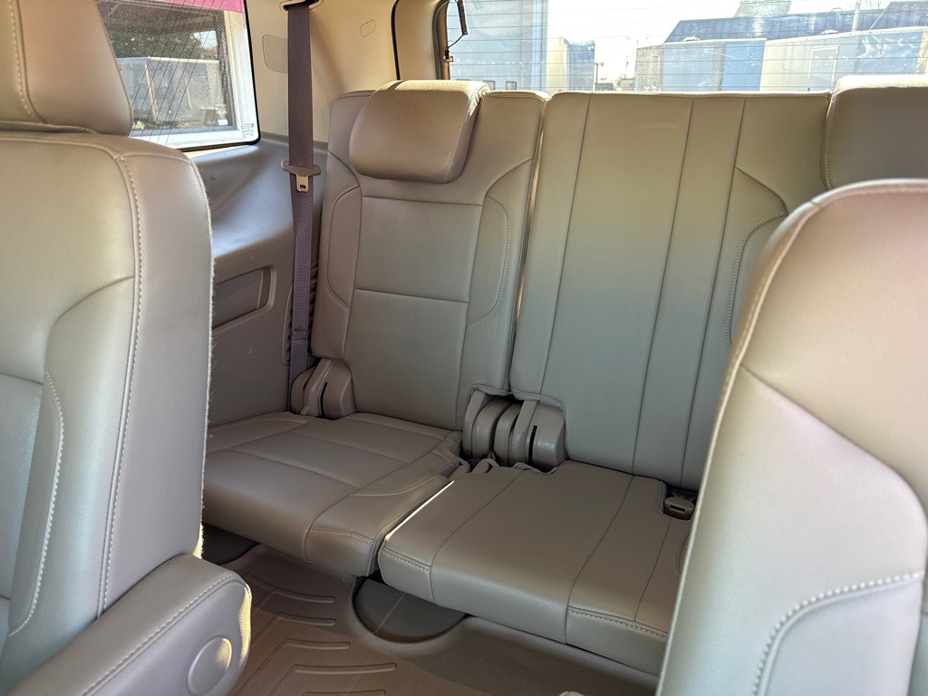 2017 Chevrolet Tahoe Image 18