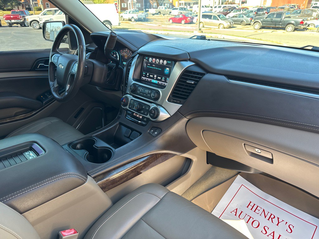 2017 Chevrolet Tahoe Image 21