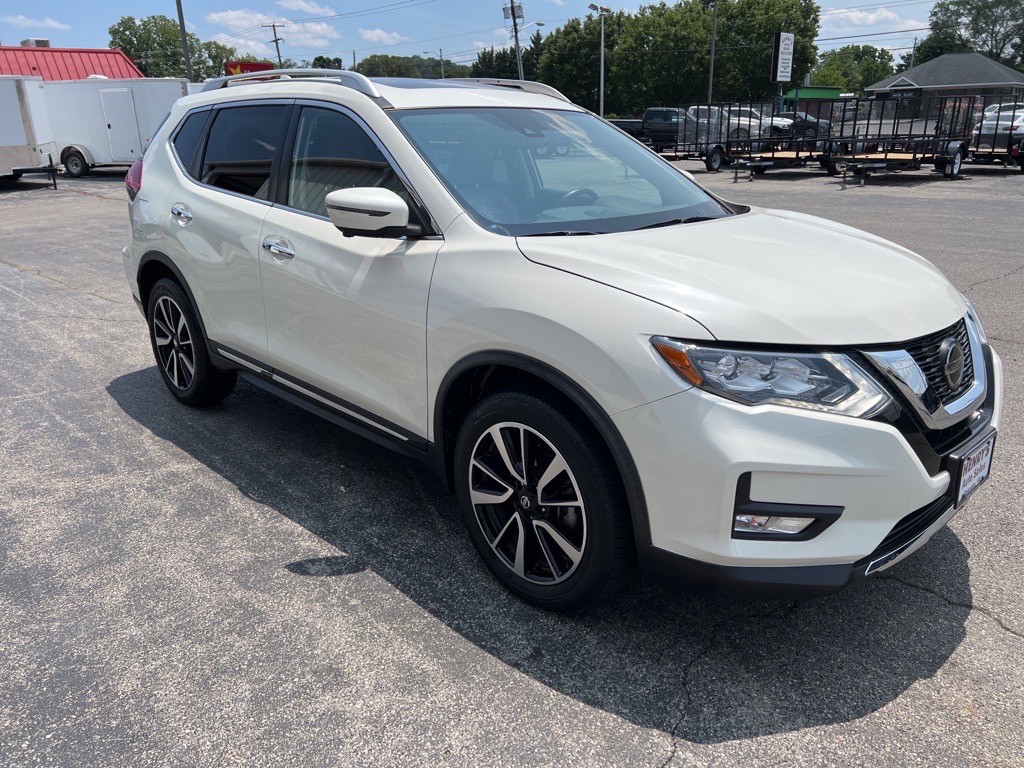 2018 Nissan Rogue Image 3