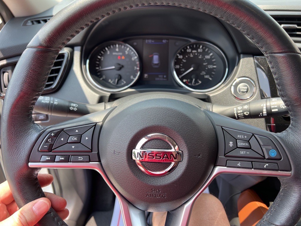 2018 Nissan Rogue Image 15