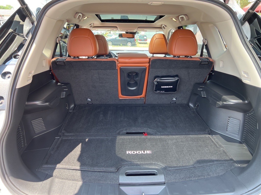 2018 Nissan Rogue Image 23
