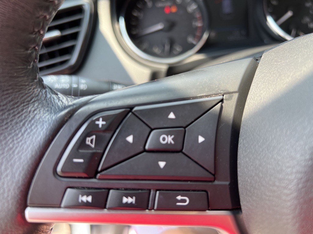 2018 Nissan Rogue Image 33