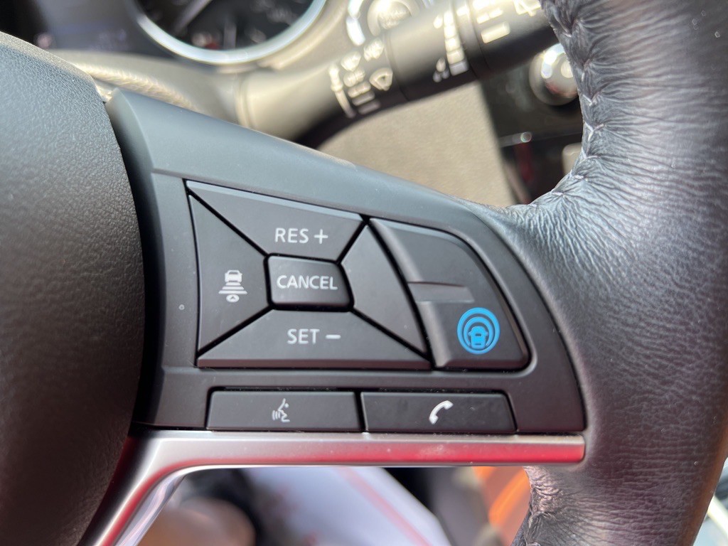 2018 Nissan Rogue Image 35