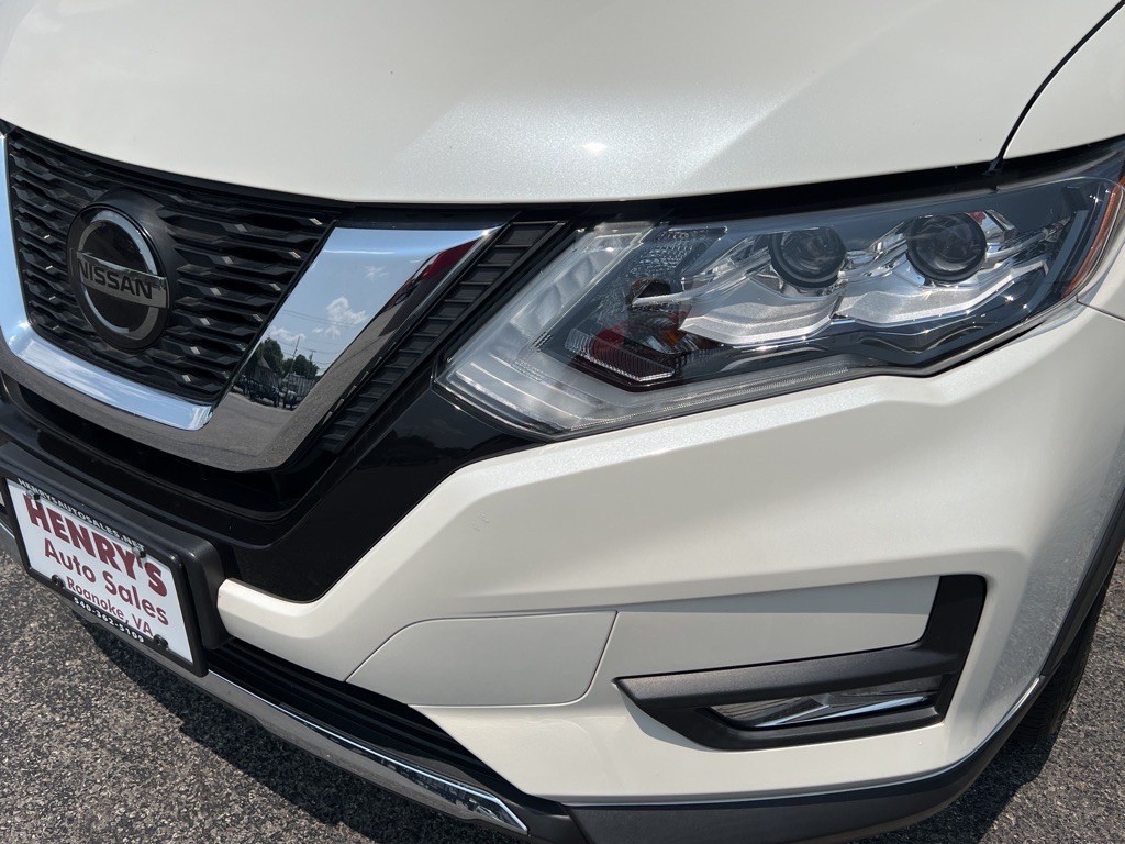 2018 Nissan Rogue Image 44