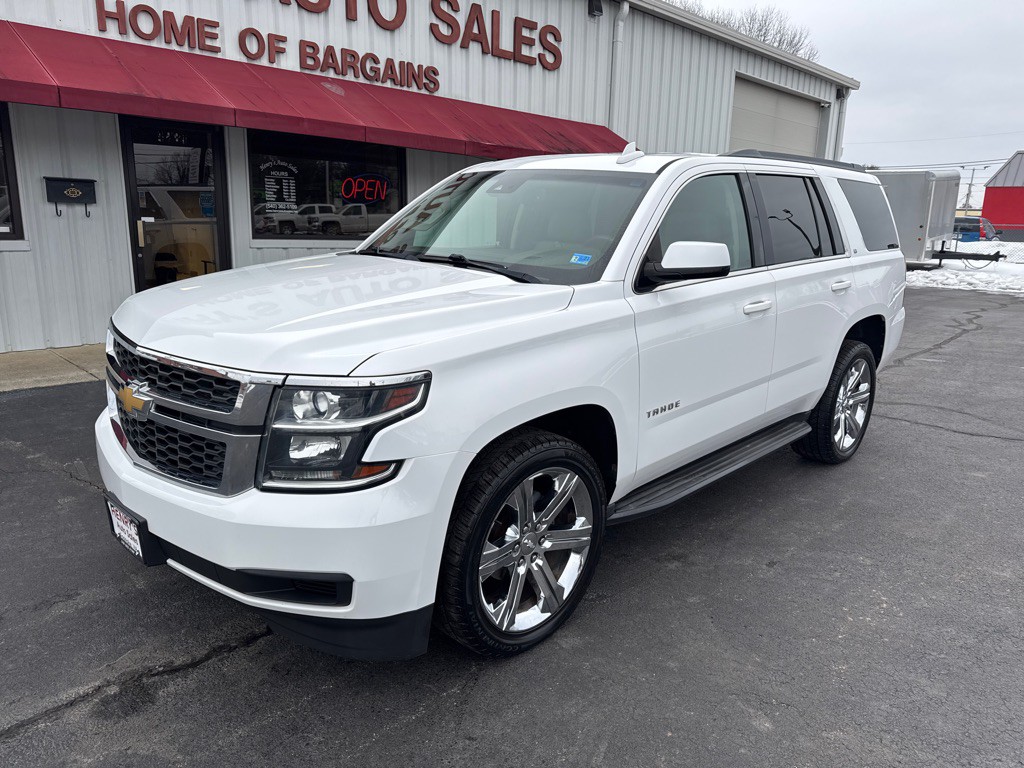 2016 Chevrolet Tahoe Image 2