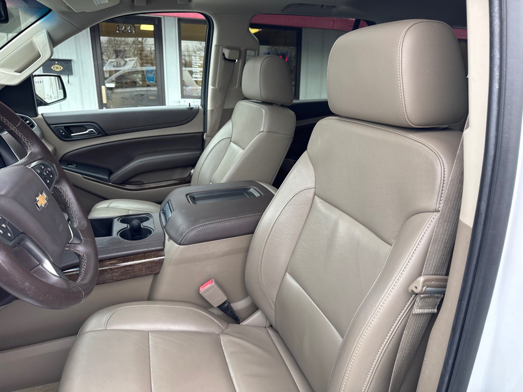 2016 Chevrolet Tahoe Image 10