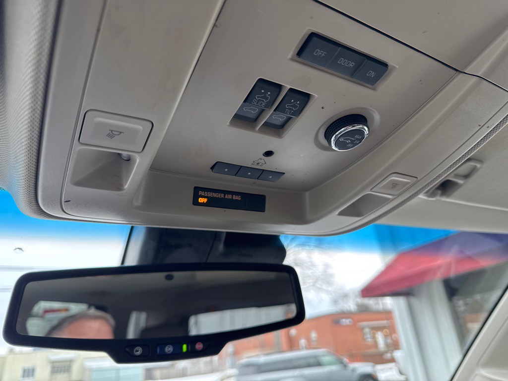 2016 Chevrolet Tahoe Image 14