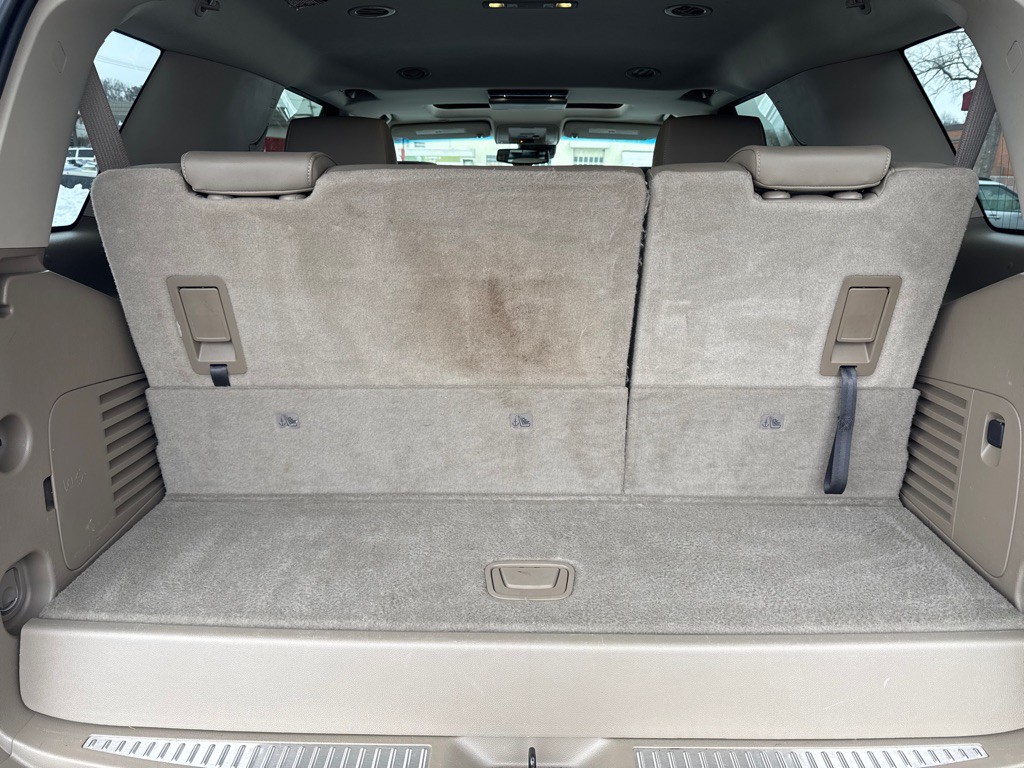 2016 Chevrolet Tahoe Image 18