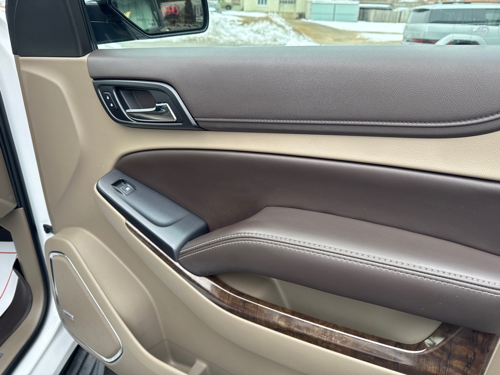 2016 Chevrolet Tahoe Image 22