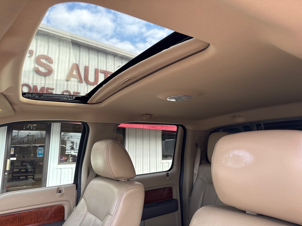 2010 Ford F-150 Image 12