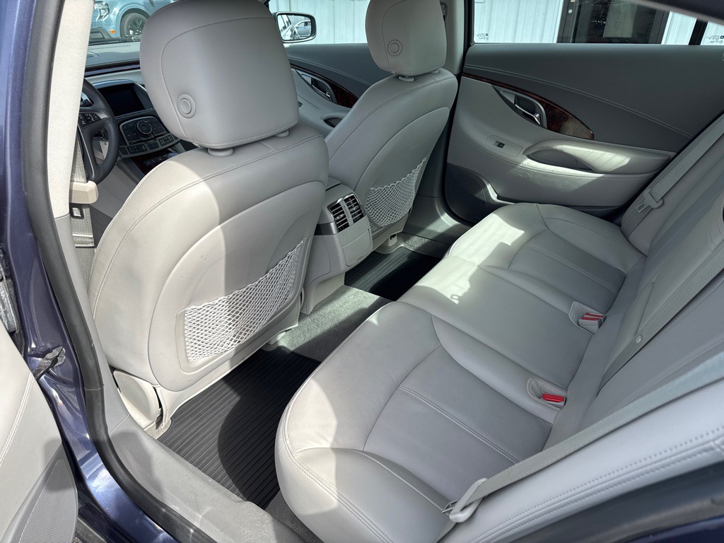 2013 Buick Lacrosse Image 12