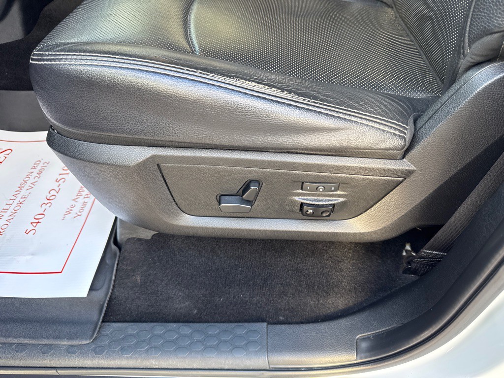 2016 RAM 1500 Image 10