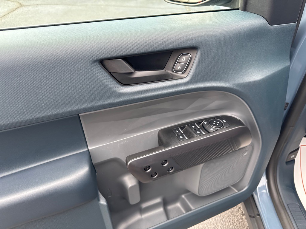 2025 Ford Maverick Xlt Image 10