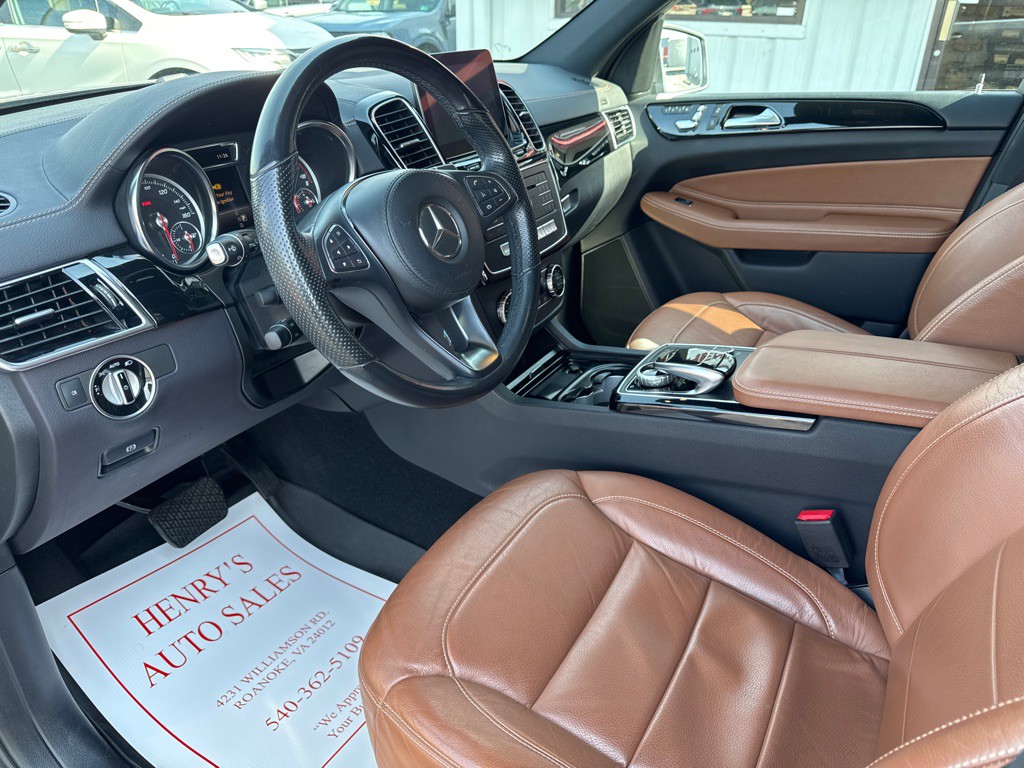 2017 Mercedes-Benz GLS-Class Image 8