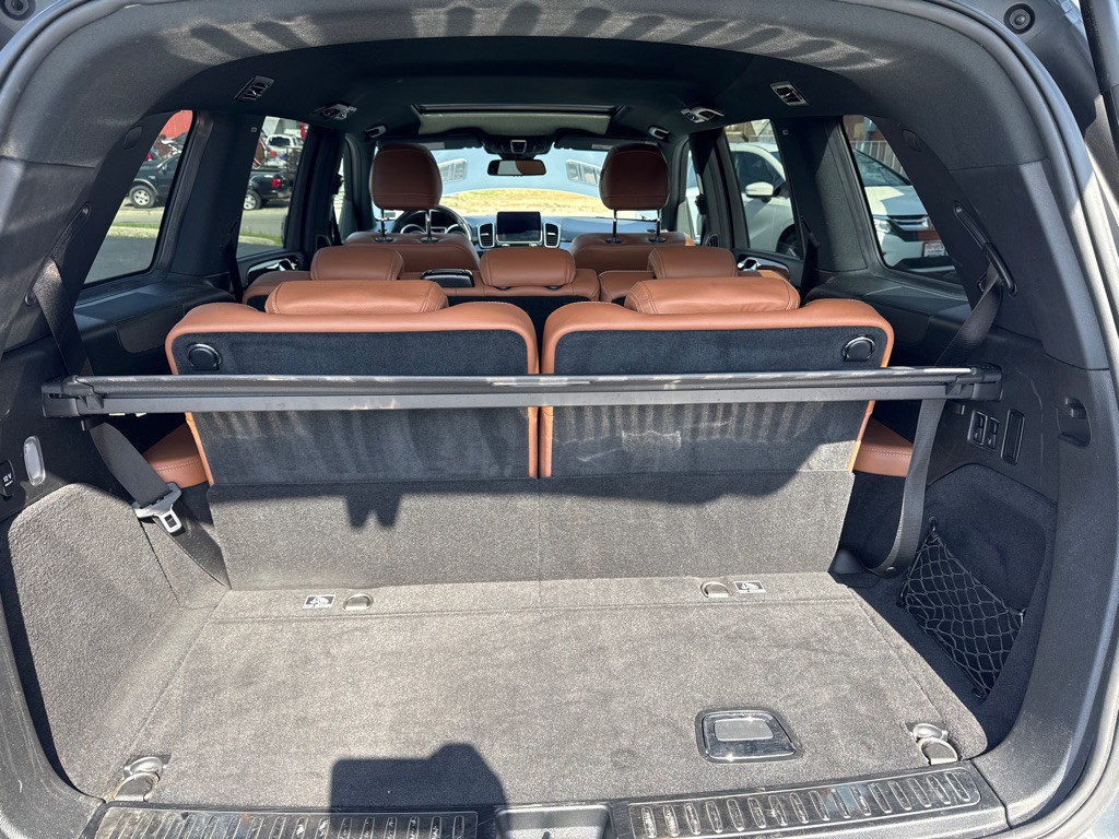 2017 Mercedes-Benz GLS-Class Image 16