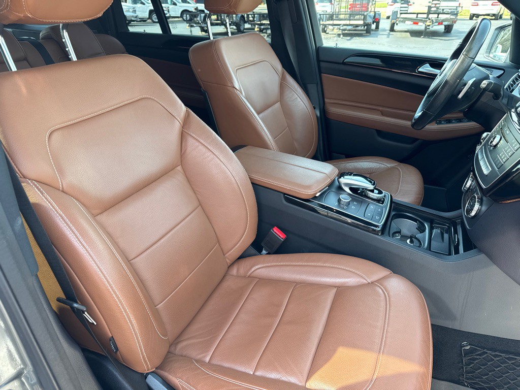 2017 Mercedes-Benz GLS-Class Image 19