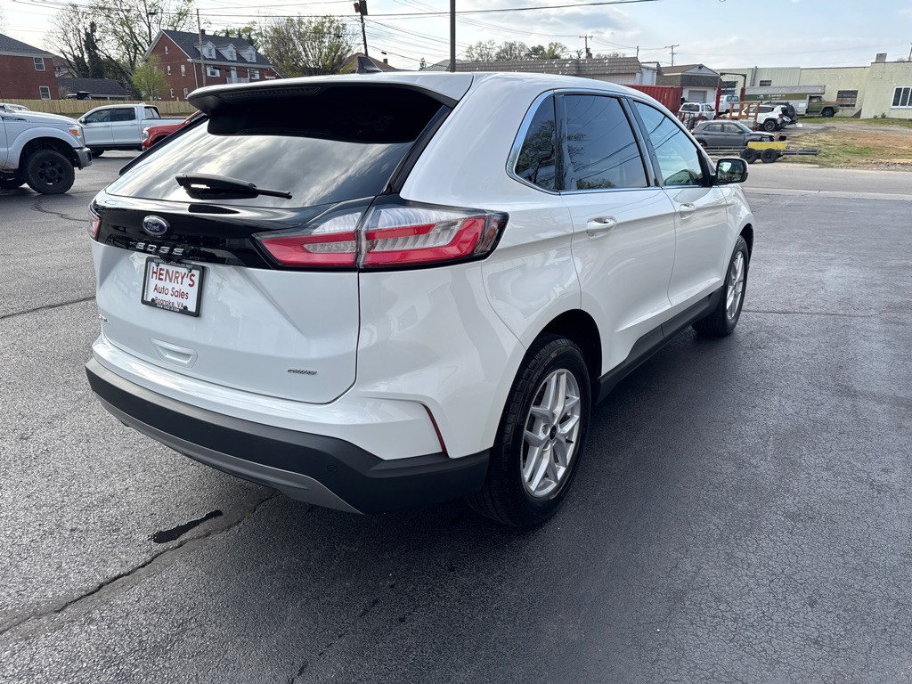 2023 Ford Edge Image 5