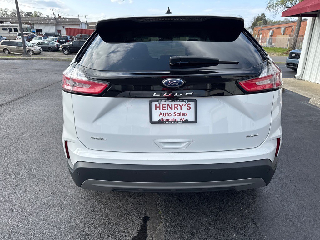2023 Ford Edge Image 6